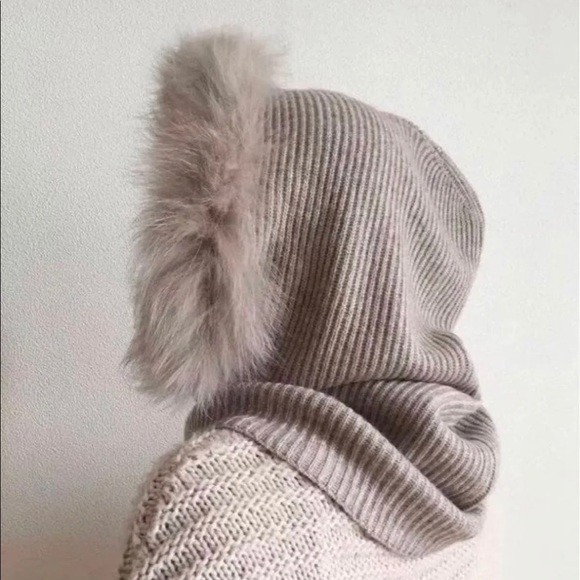 Loro Piana Accessories - loro Piana cashmere scarf hat with fur trim